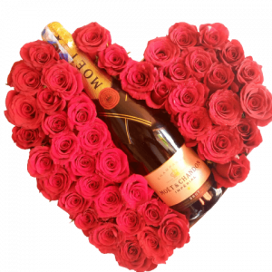 Queens Heartbox Served with Moet